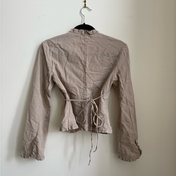 Vintage MNG Wool Tan Ruffle Trim Wrap Top - Size XS - Picture 5 of 6